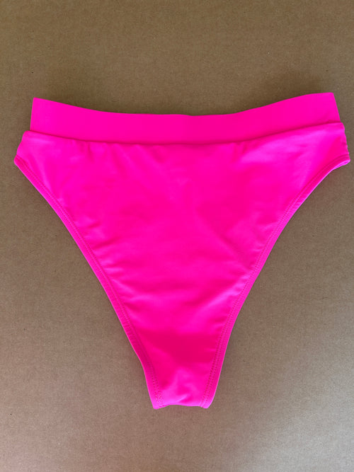 Barbie Cheekies