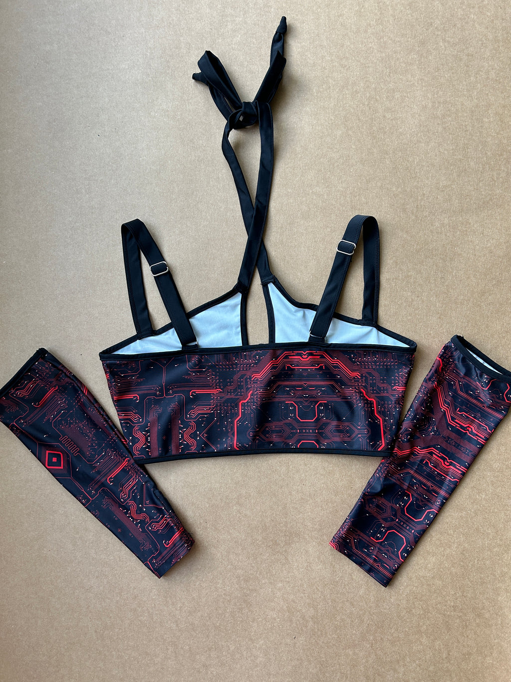 Infinite Matrix Top & Sleeves