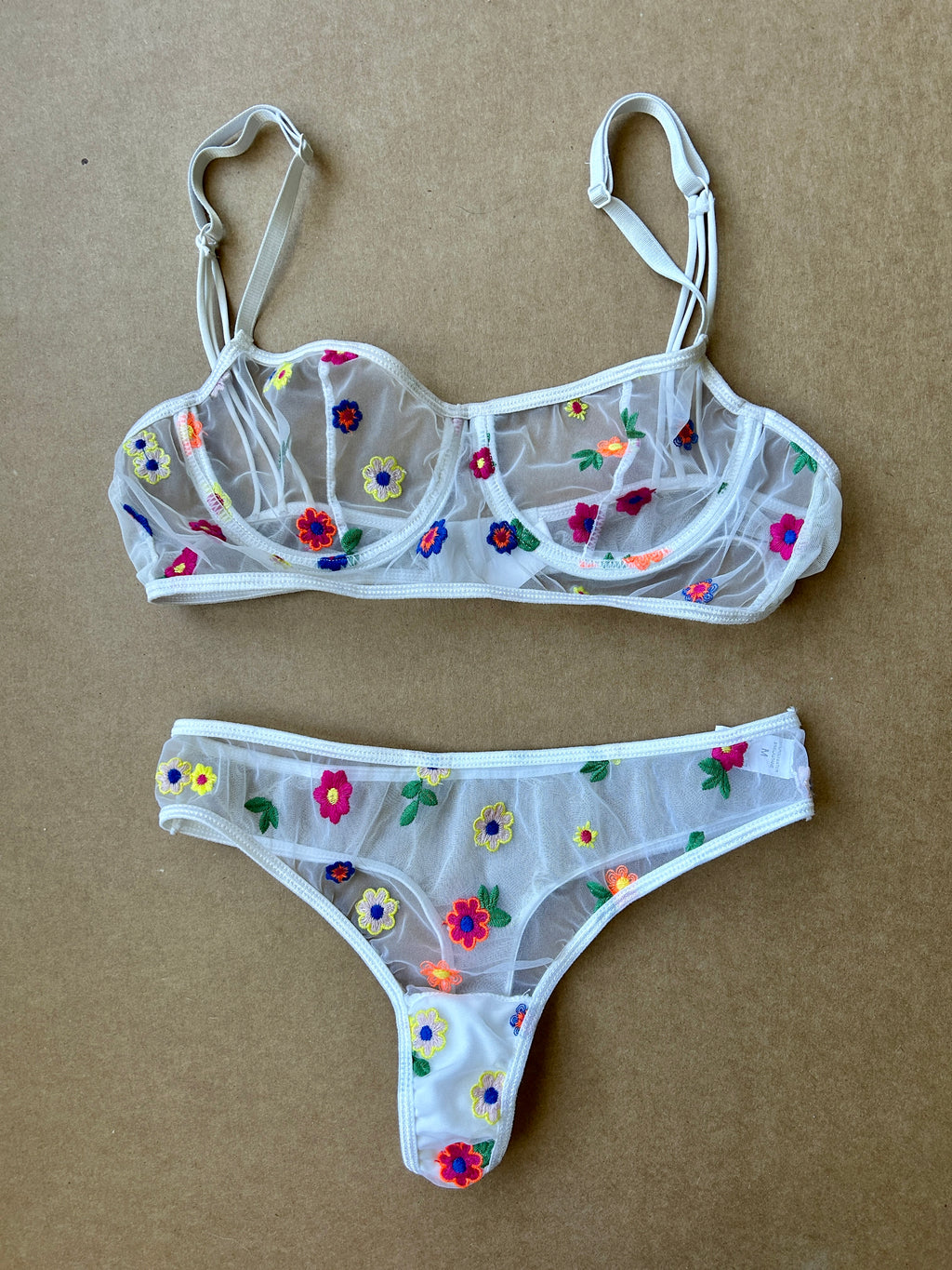 Daisy Patch Set