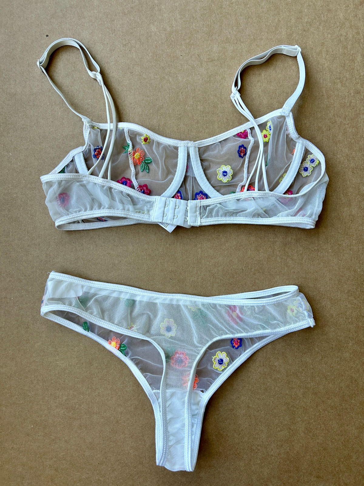 Daisy Patch Set